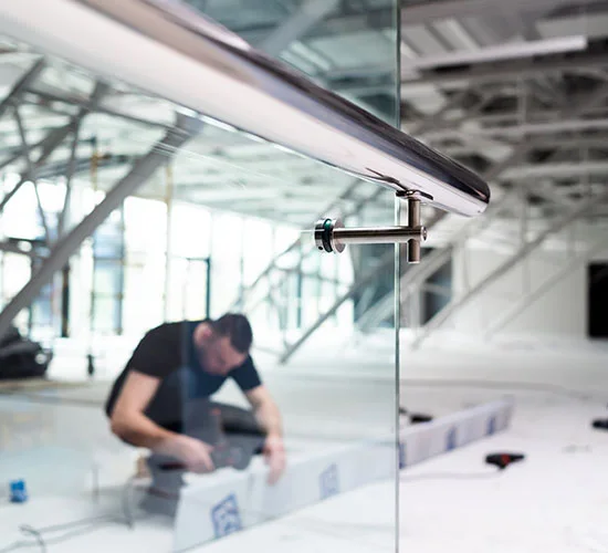 Southchase, FL highly skilled glass repair technicians