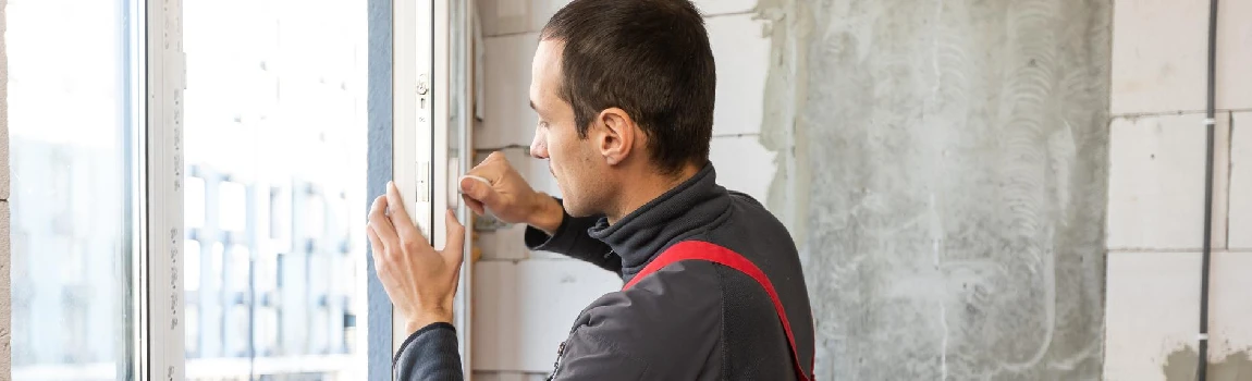 Emergency Cracked Windows Repair Services in Southchase, FL