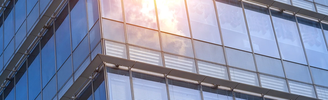 UV-Resistant Glass Experts in Southchase, FL